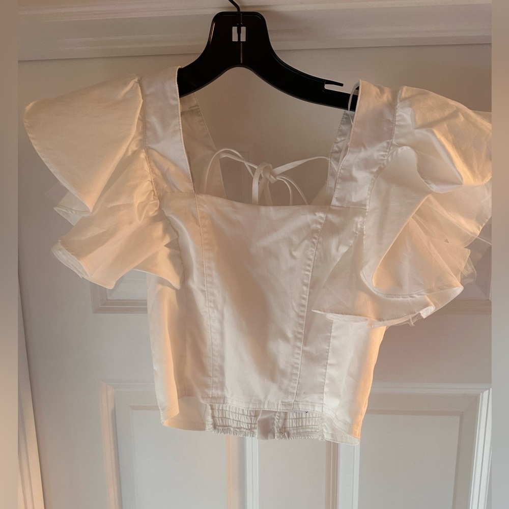 NWT- BOND 73  crop top size S